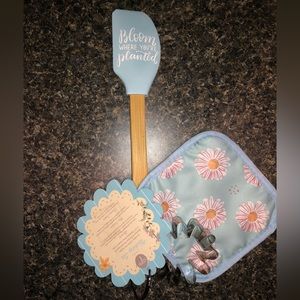 Daisy Baking Set 🌼